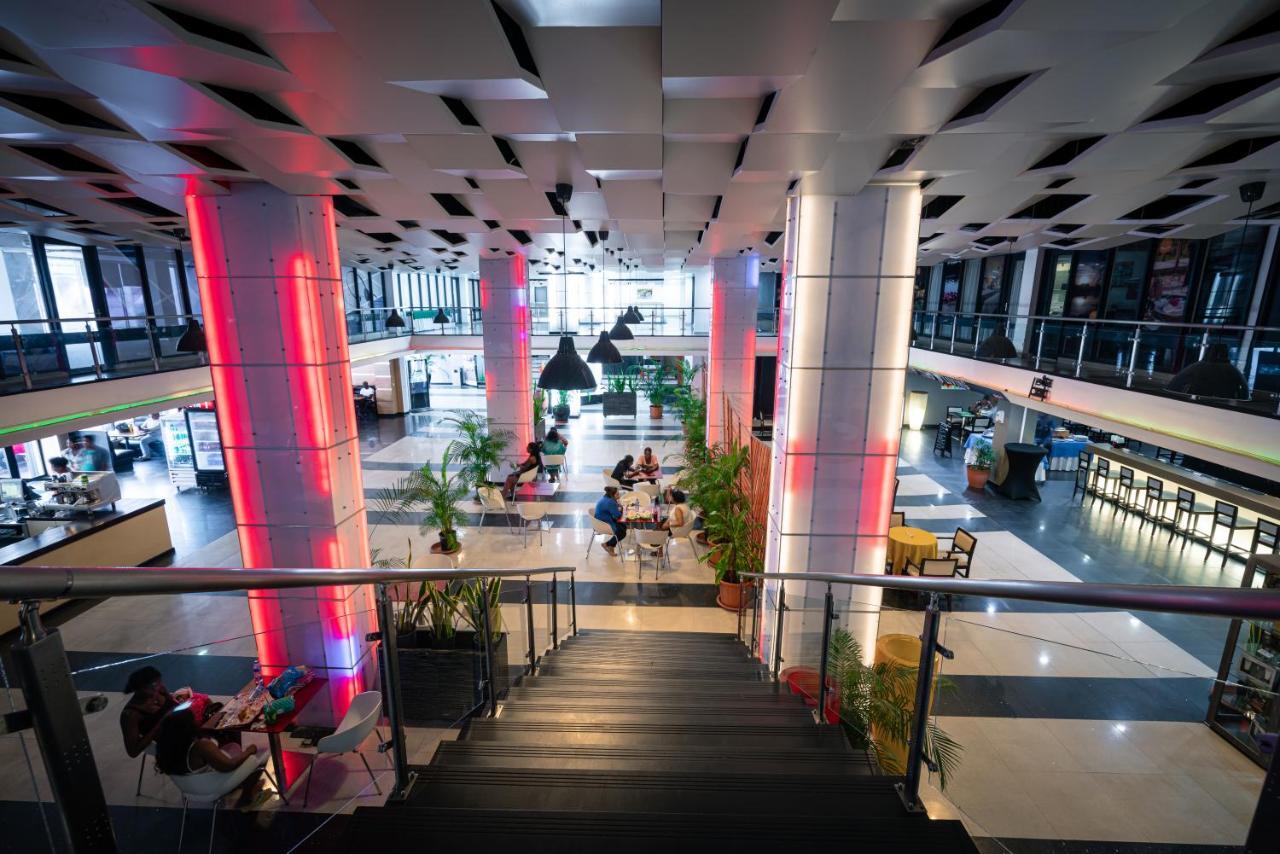 Radisson Hotel ปารามารีโบ ภายนอก รูปภาพ